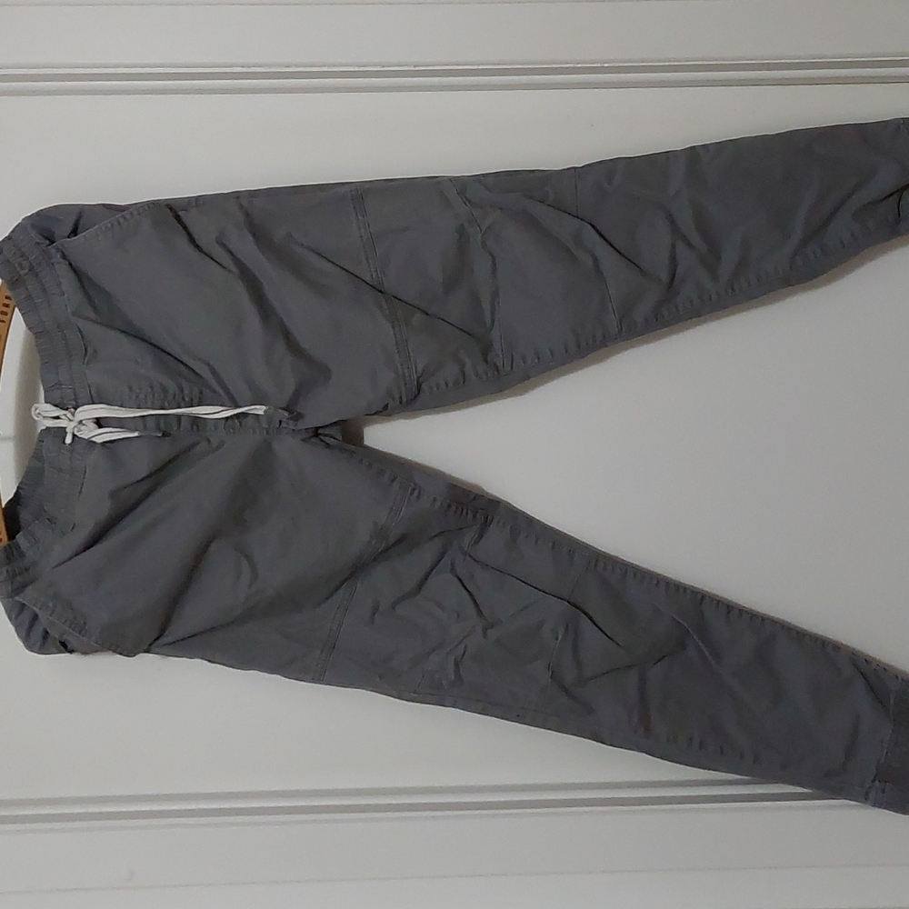 Drawstring gray summer pants